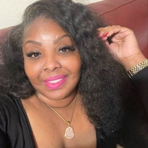 Meet your Posher, Jacarra